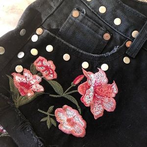 Signature Distressed Floral Studded Shorts